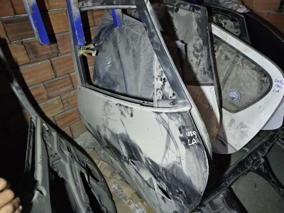 Hyundai ix35 sol arka kapı